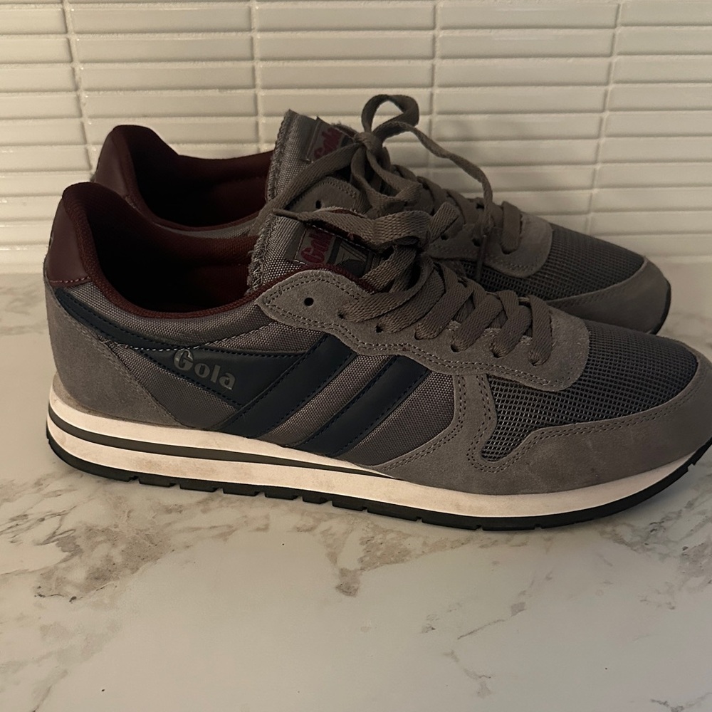 Gola Men's Gray and Navy Sneakers